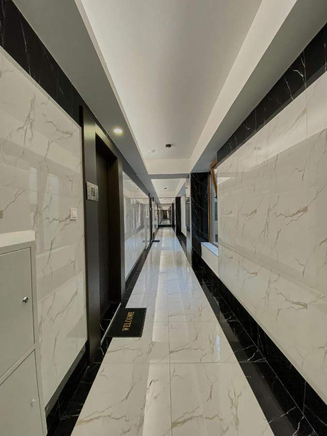 Stylish Apartment, Skopje Centre - Private Parking - Panoramic Views Exterior photo