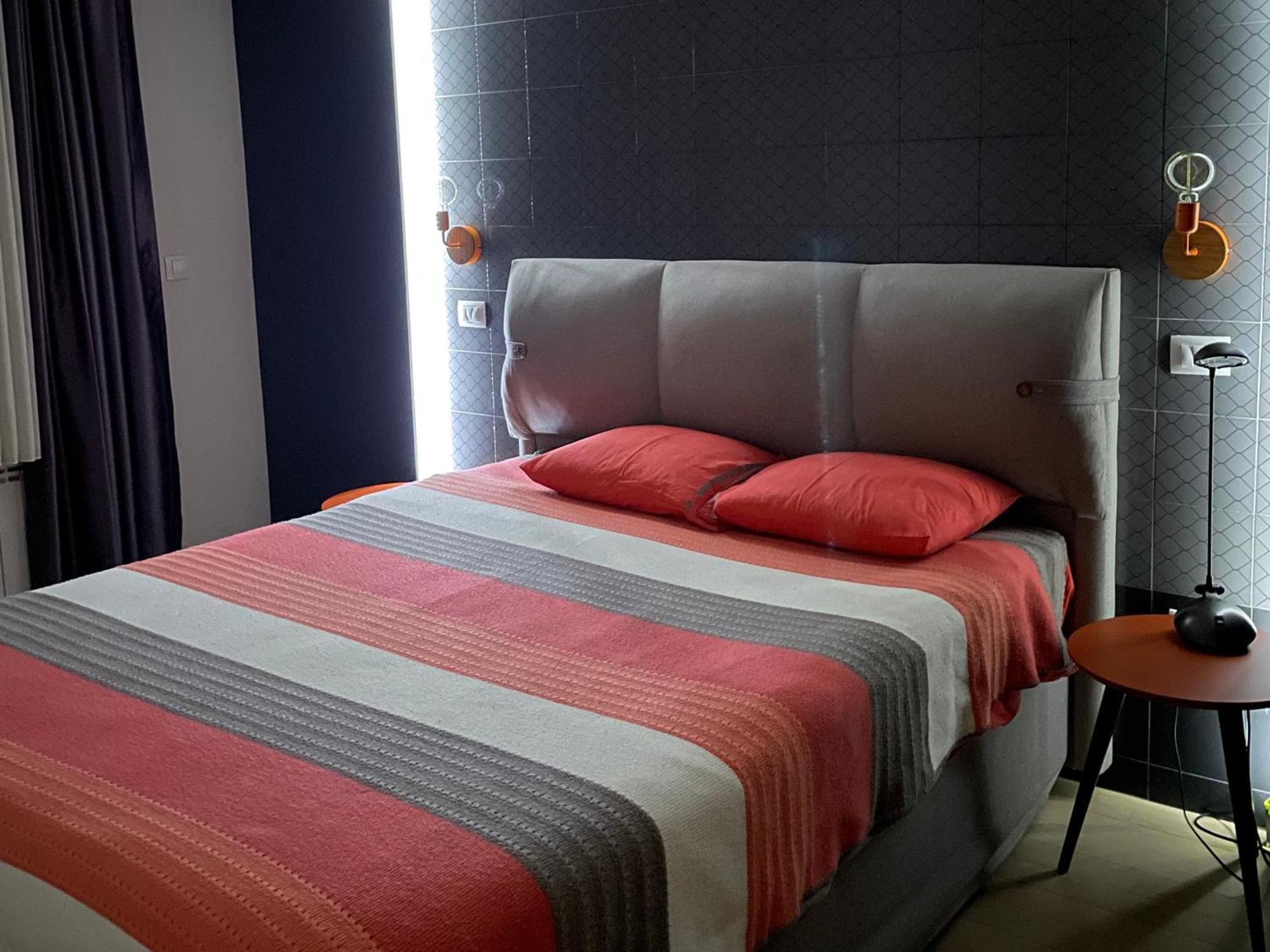 Stylish Apartment, Skopje Centre - Private Parking - Panoramic Views Exterior photo
